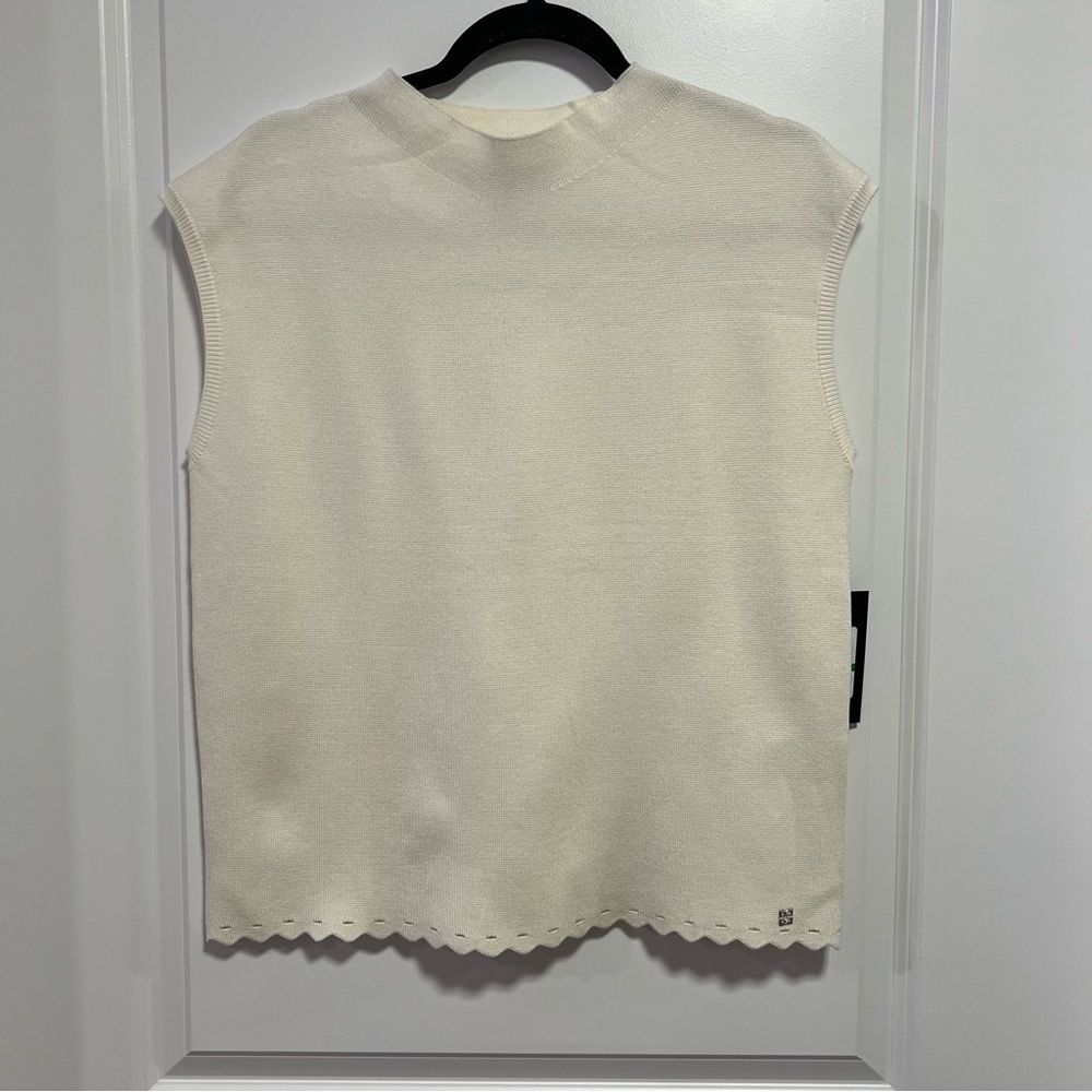 BCBG Sleeveless Mockneck Sweater Size L